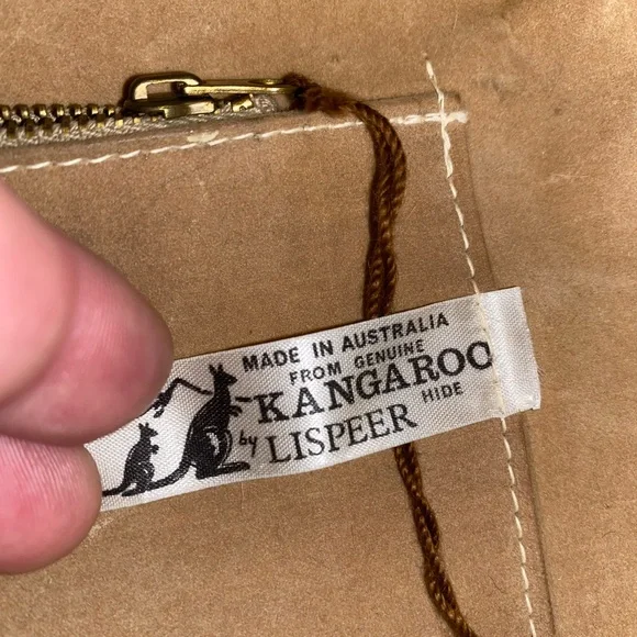 Refined Elegance in Rare Kangaroo Leather - Picture 8 of 10